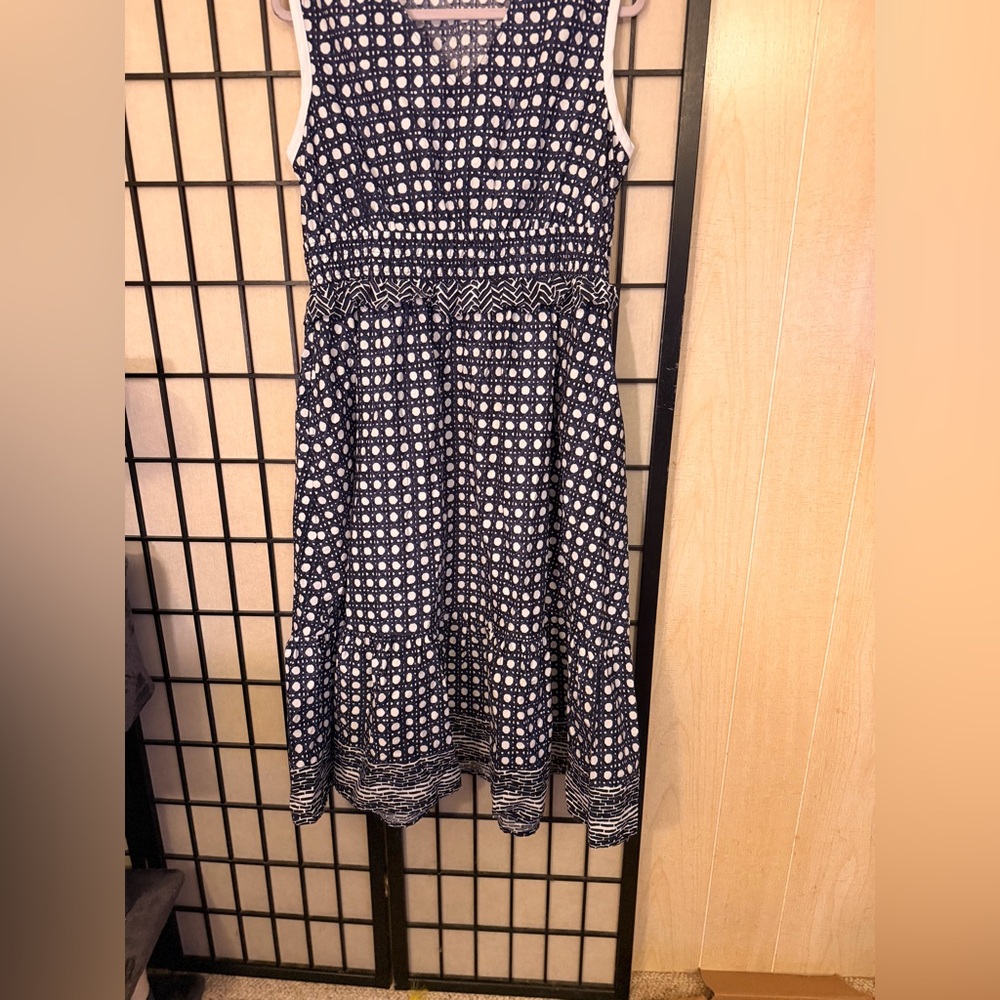 Crown & Ivy Navy and White Geometric Dress - Picture 3 of 7